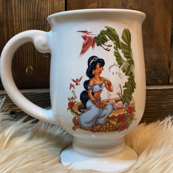Jasmine from Aladdin Disney Store Collectible Mug - Picture 2 of 5